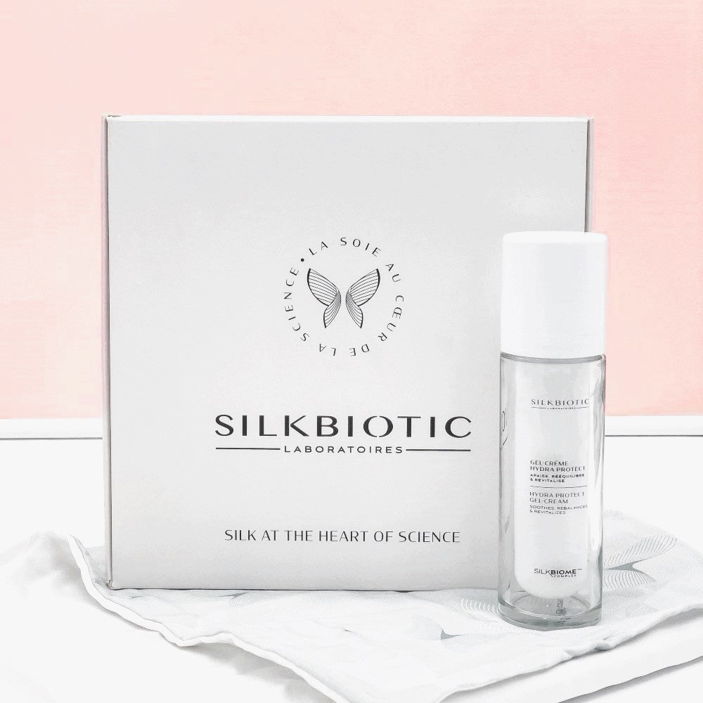 Coffret programme 24h peau sublime SILKBIOTIC : soin visage et taie en soie.